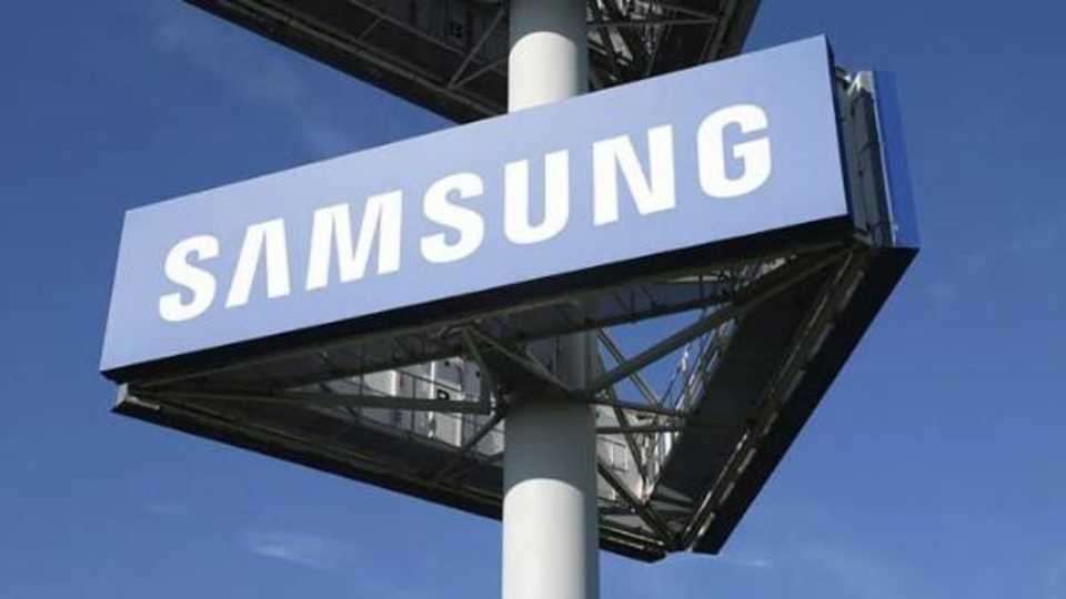 Samsung Reports 40% Growth in Premium Phones, Smart TV Sales Up 2x This Festive Season